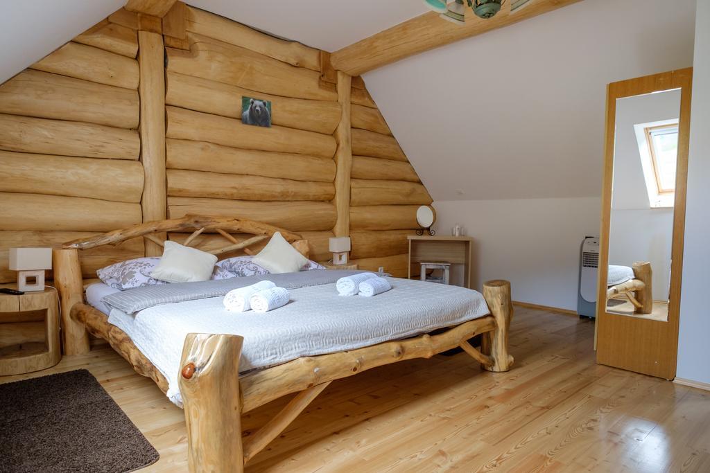Bear'S Log Villa Seliste Dreznicko Exterior photo